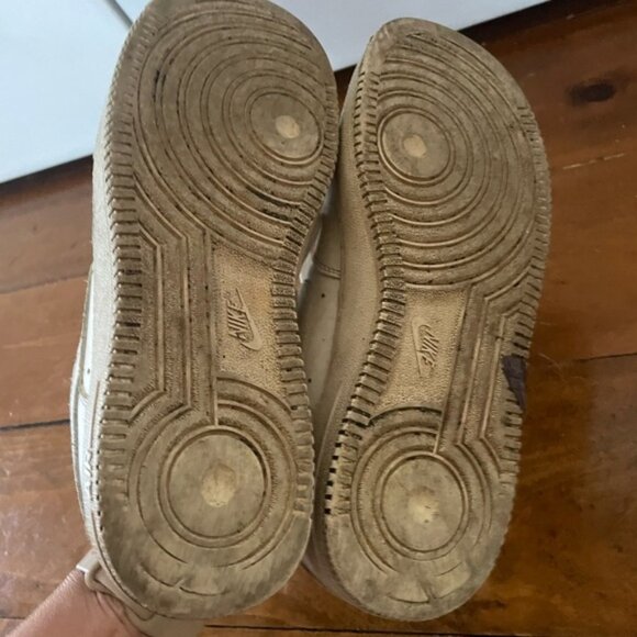 Nike Air Force 1 White Low Top Leather Running Shoes Sneakers Mens 7 - Picture 6 of 9